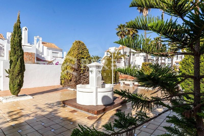 Foto ecdd00fa-5ff7-489c-b675-e73fe6300921. Apartament amb piscina a El Sabinar-Urbanizaciones-Las Marinas-Playa Serena Roquetas de Mar