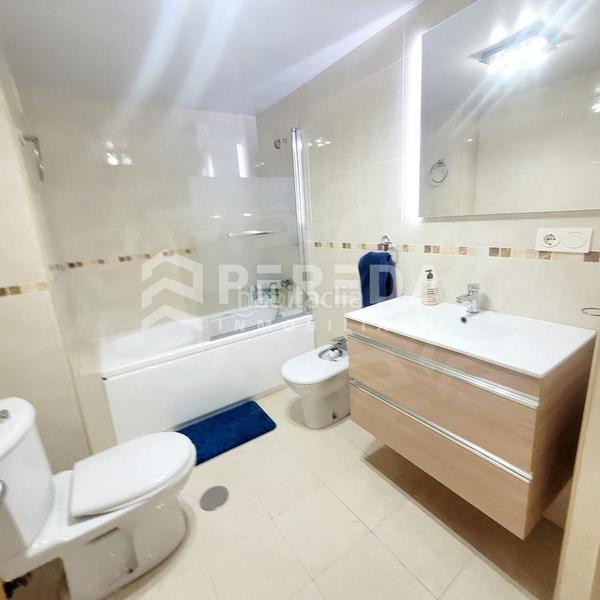 Foto d6a4d249-cbc2-4d13-a127-705cdd589d0a. Apartament amb aparcament a Roquetas pueblo Roquetas de Mar