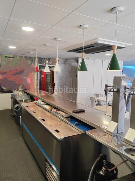Foto cbc91db5-5bee-487b-9c2c-cabc04175eda. Traspaso local comercial en carrer de francesc ribas 54 alquiler hamburgueseria en Granollers
