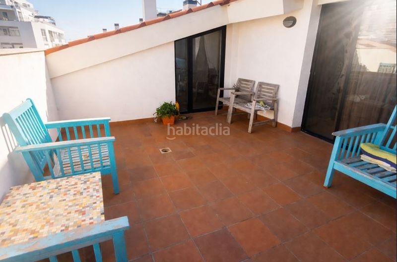 Foto f359fa69-4bed-4f6d-ab1a-10731273d511. Dúplex a Calella