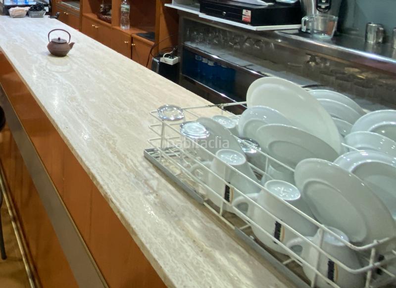 Foto 97f2c9b8-95e6-425d-83a2-accfc942632f. Local comercial se traspasa cafetería, panadería, forn de pá , ,Font Verda en Granollers
