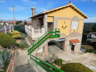 Xalet a Mas Mora-Sant Daniel. Chalet en venta en todera - urbanización mas mora