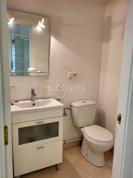 Foto 712870c3-72e8-4eff-8fdf-f4d169ef91be. Local comercial a marina kalea 10 a Área Romántica Donostia - San Sebastián