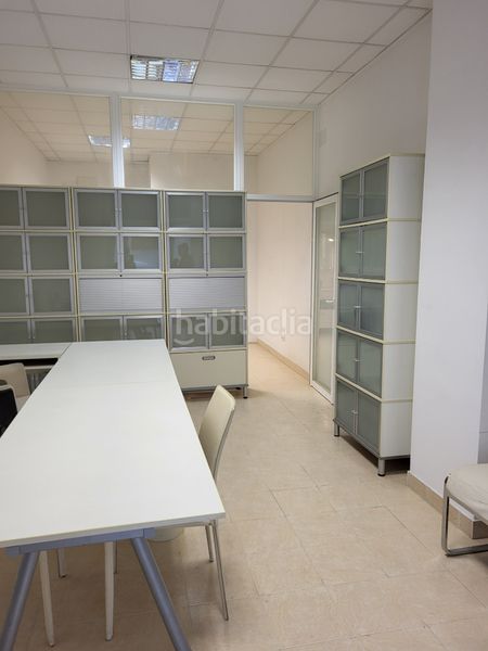 Foto 9fa04ce6-bf2c-4227-8fc0-0b3ec532f177. Local comercial a marina kalea 10 a Área Romántica Donostia - San Sebastián
