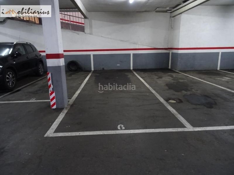 Foto 8f90ec9e-bb39-4ca5-9f25-888db5e1dd34. Location parking voiture dans Porta Barcelona