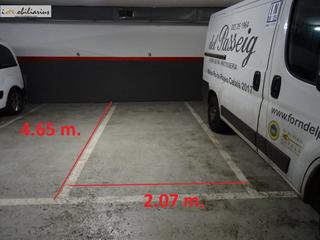 Parking voiture  Passeig fabra i puig. Plaza aparcamiento en pg fabra i puig 130