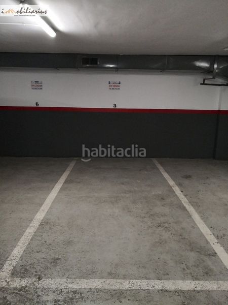 Foto edcfefa5-d202-4598-849c-7b4adf608293. Aparcament cotxe a Porta Barcelona