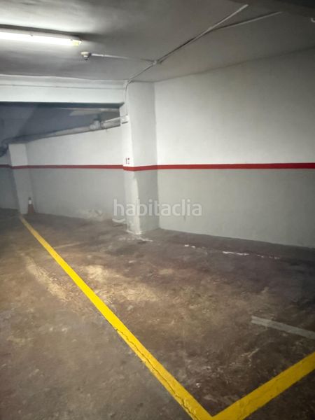Foto ca8a54dd-6442-4e04-b6bb-ba2ad2115c05. Aparcament cotxe a Fort Pienc Barcelona