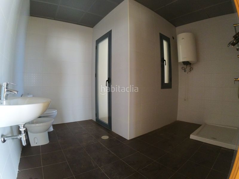 Foto f5f147f2-b225-46c7-90e6-0ac3601b741c. Office space in n-340a 462 in Pabellón - Estación - El Corte Inglés Ejido (El)