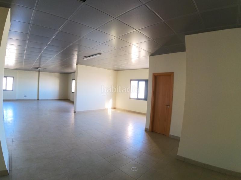 Foto 417c0571-f9d7-42ab-ac8c-c7f1174936a5. Bureau dans bulevar de el ejido 463 dans Plaza de la Luz Ejido (El)