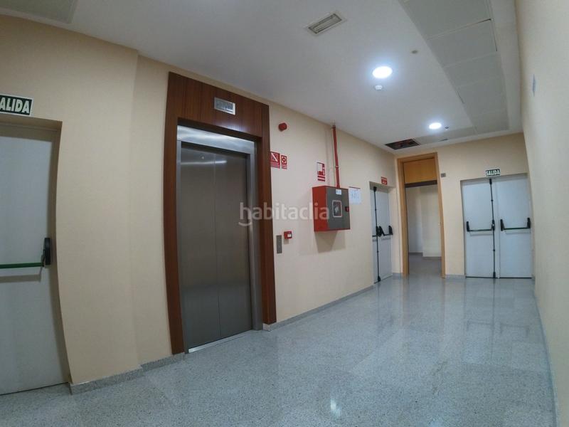 Foto 5468e780-c6e0-4bd0-adf3-b5c5b92df2cc. Bureau dans bulevar de el ejido 463 dans Plaza de la Luz Ejido (El)