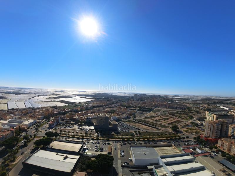 Foto af3abae7-2d8b-4559-8219-81b36713a261. Bureau dans bulevar de el ejido 463 dans Plaza de la Luz Ejido (El)