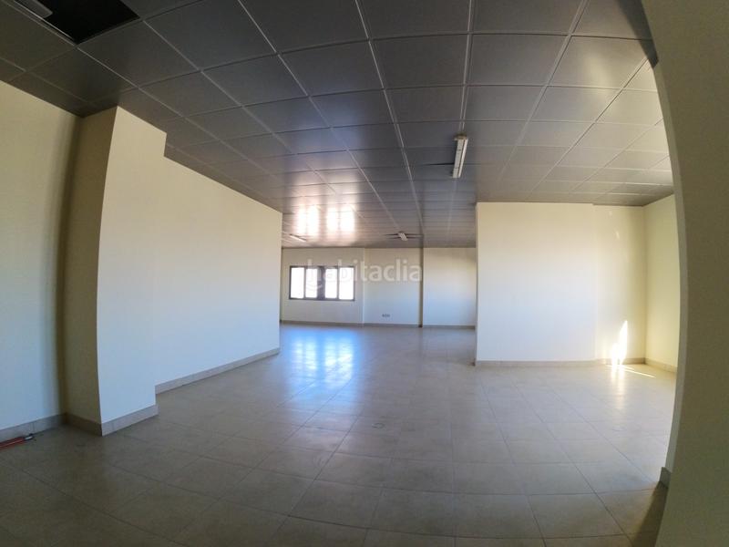 Foto efe4e8d1-c968-4a02-a692-91faa82ec1e2. Bureau dans bulevar de el ejido 463 dans Plaza de la Luz Ejido (El)