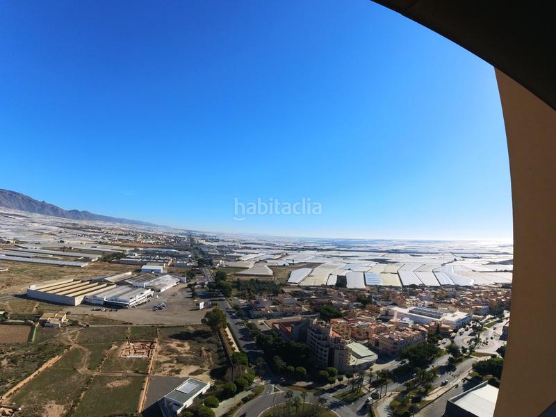 Foto f6b4a9a8-5266-4070-ad6c-2ecbb4d17629. Bureau dans bulevar de el ejido 463 dans Plaza de la Luz Ejido (El)