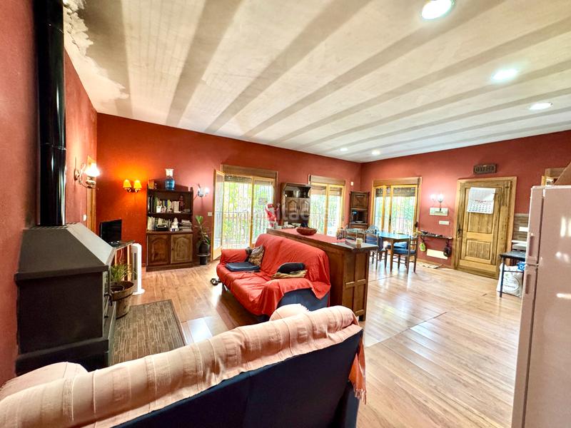 Foto 0ffb8766-3296-4622-a23c-35456cc211a2. Masía finca con cortijo en carchelinas, mairena, en Nevada