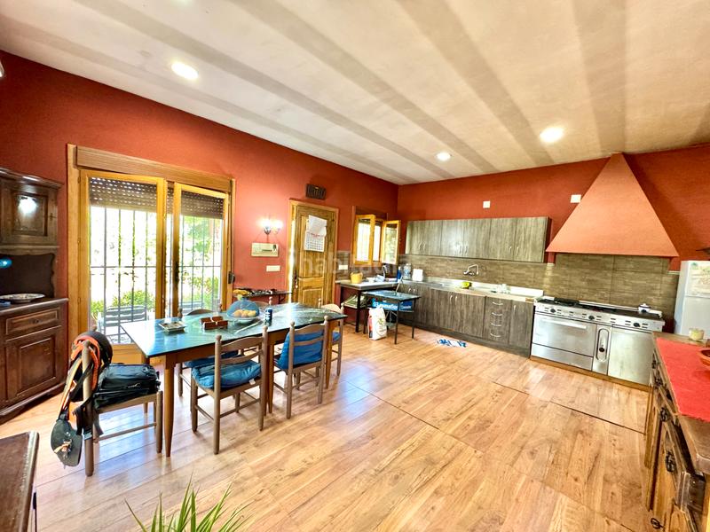 Foto d4353029-2ba8-4653-b5b8-3d2c2bcdf1f0. Masía finca con cortijo en carchelinas, mairena, en Nevada