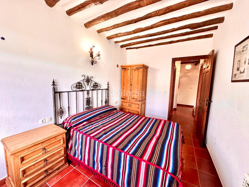 Foto 0aa44caf-f705-4599-9b40-0c3d42485e63. Edificio  de 3 viviendas rurales en Juviles