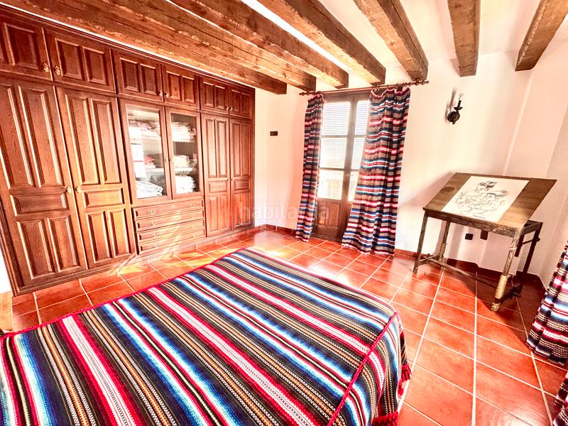 Foto 3f850194-817a-4290-8fae-7861bc2e8887. Edificio  de 3 viviendas rurales en Juviles