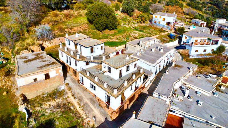Foto 48616eb4-d52c-4cfa-8c7b-7005fd26e936. Edificio  de 3 viviendas rurales en Juviles