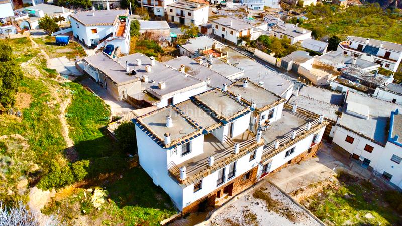 Foto 58febac4-c262-4276-ab93-3b2dbfe56ccc. Edificio  de 3 viviendas rurales en Juviles