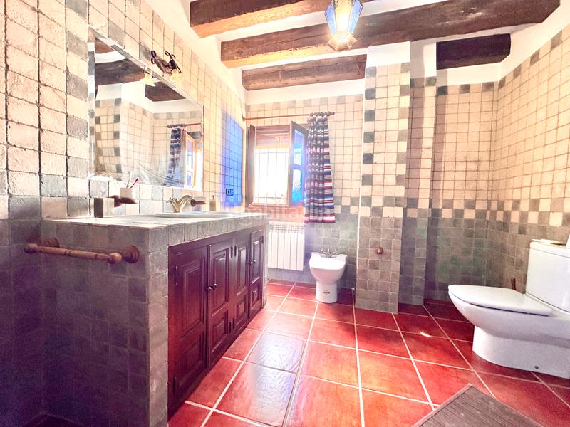 Foto 5e312591-f694-458f-ab82-6926a3458c47. Edificio  de 3 viviendas rurales en Juviles