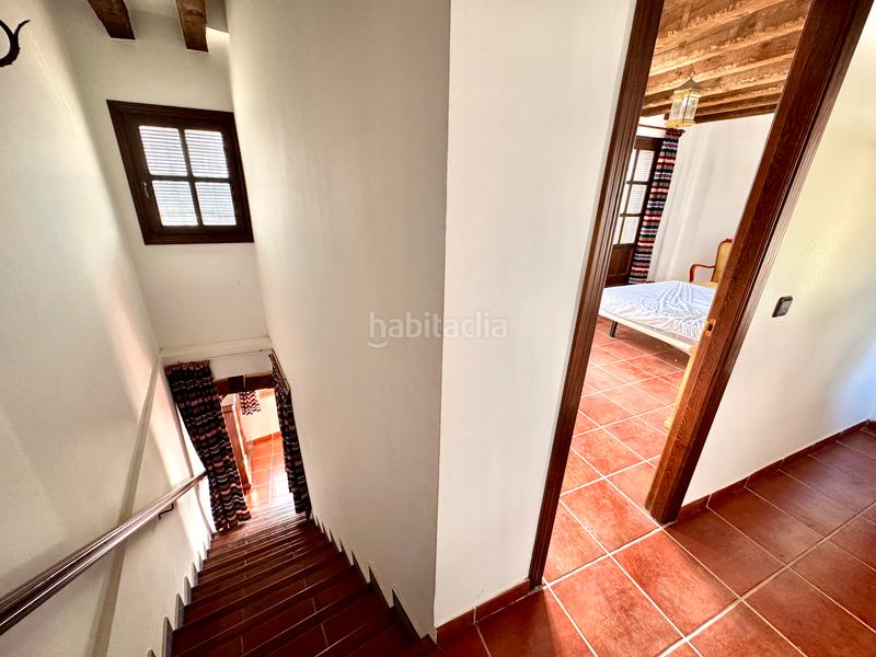 Foto b124d8cf-2806-4f19-bf2c-e100cb87f88a. Edificio  de 3 viviendas rurales en Juviles