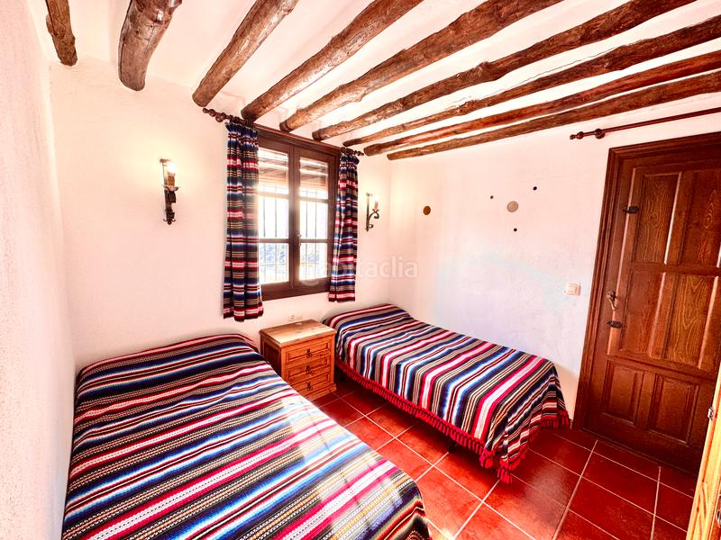Foto b9354326-6682-4c68-8b38-512d62f9044b. Edificio  de 3 viviendas rurales en Juviles