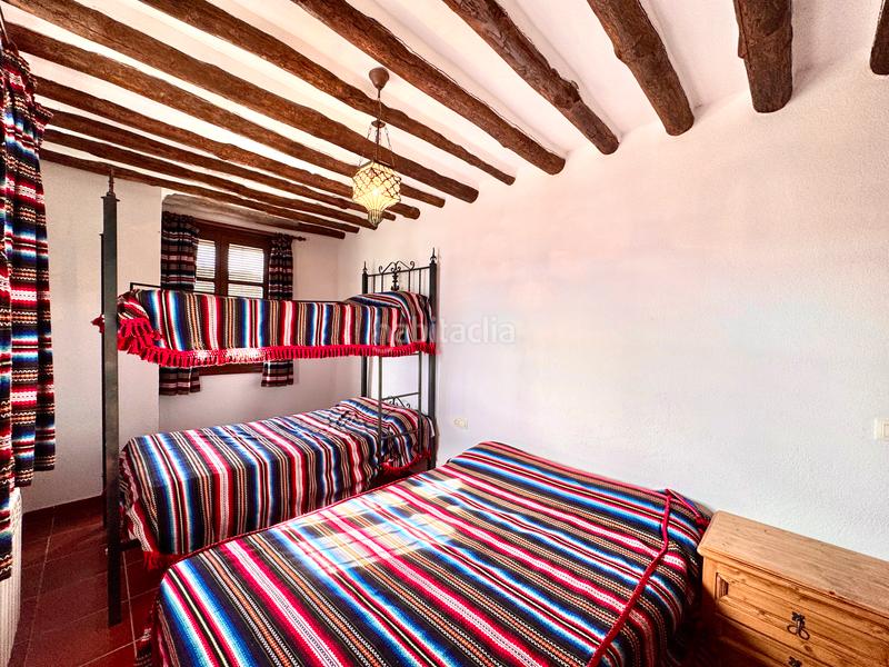 Foto c6cd77a8-4ddb-44bf-86ee-3329521417cf. Edificio  de 3 viviendas rurales en Juviles