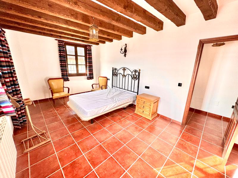 Foto d7de7cf6-6d05-493d-a202-7d8f921fd82f. Edificio  de 3 viviendas rurales en Juviles