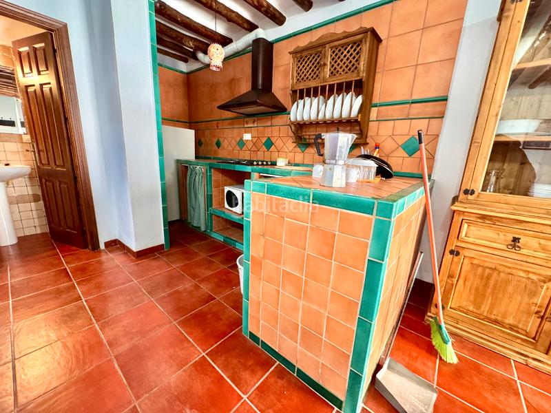 Foto f1c5f1be-951d-4ec6-af2f-accbeb2228cb. Edificio  de 3 viviendas rurales en Juviles