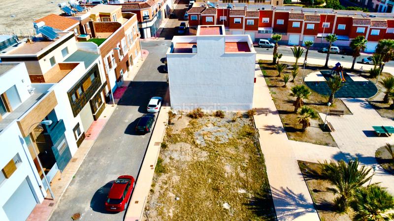 Foto 9d8af88d-5acb-43b8-b049-cae89601a3d5. Terreno residencial solar urbano en la curva, en Adra