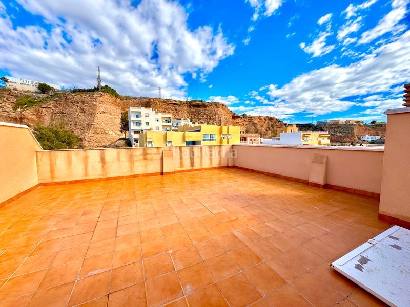 Foto a5408fdd-895c-4147-ab6e-fae195733d0e. Piso  en Balanegra