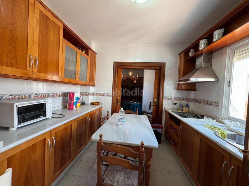 Foto 108ac6e7-2e8e-49e0-94fb-65f02033903c. Casa amb calefacció aparcament a Dalías