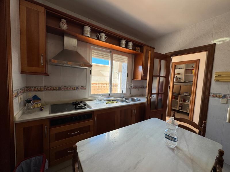 Foto 3d733e73-84ae-46df-b8ec-d1c80cb283c8. Casa amb calefacció aparcament a Dalías