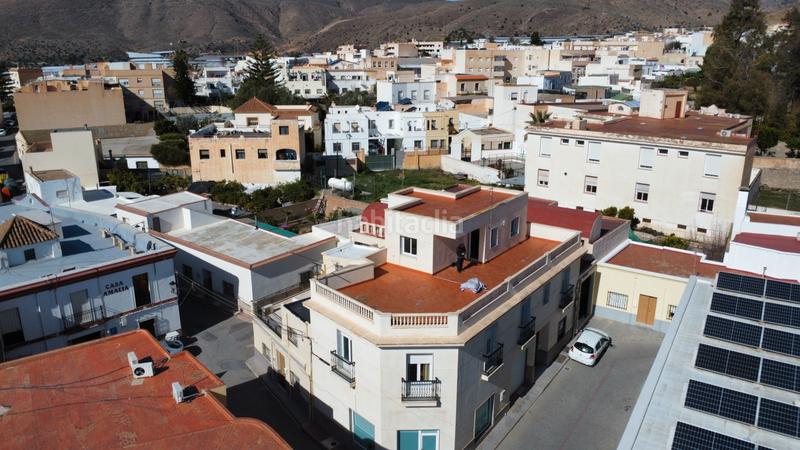 Foto 5ca0f826-4cc8-40d1-a2bf-5cc523cb1292. Casa amb calefacció aparcament a Dalías