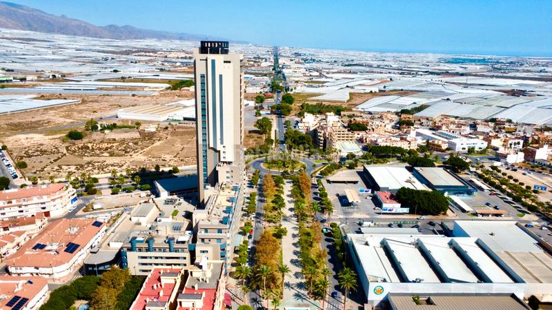 Foto 02703865-f676-4d00-9f45-19f3b99d0fa2. Bureau dans bulevar de el ejido 463 dans Plaza de la Luz Ejido (El)