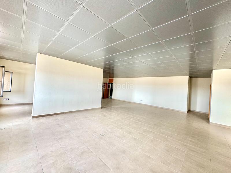 Foto b9a07863-d358-4501-9944-76e8a83a51af. Bureau dans bulevar de el ejido 463 dans Plaza de la Luz Ejido (El)