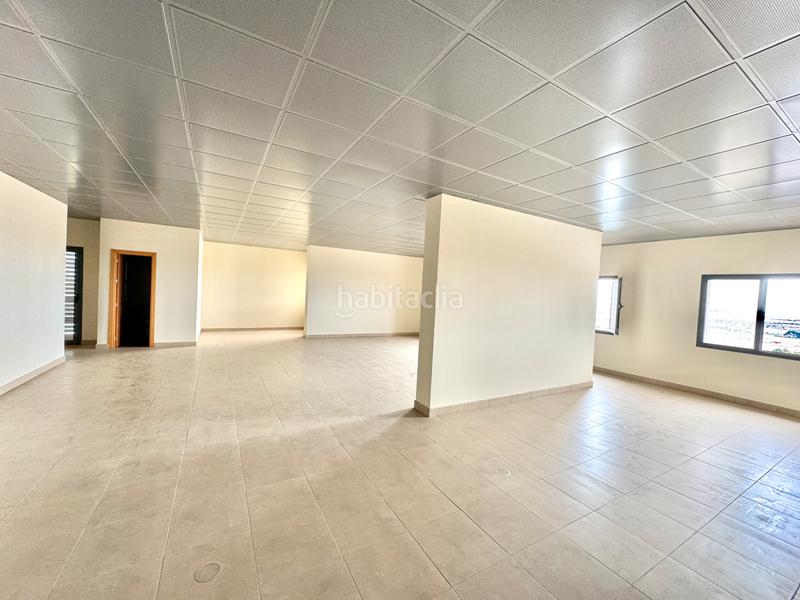 Foto c1f66d47-2589-4a41-b0f0-636207291dde. Bureau dans bulevar de el ejido 463 dans Plaza de la Luz Ejido (El)