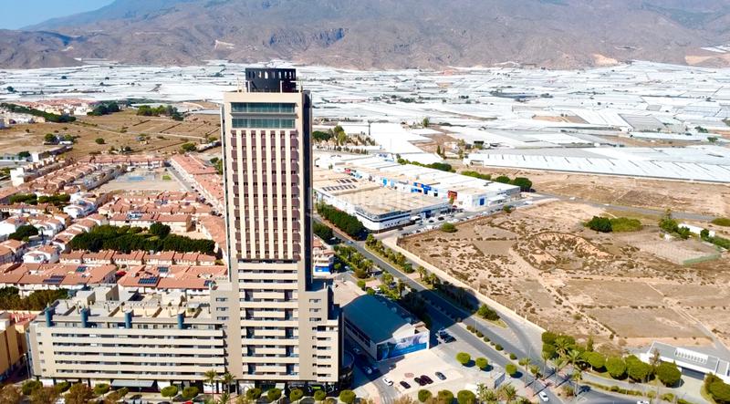 Foto ee4ae5d0-0f42-44dd-97a0-f6e8c28295ad. Bureau dans bulevar de el ejido 463 dans Plaza de la Luz Ejido (El)