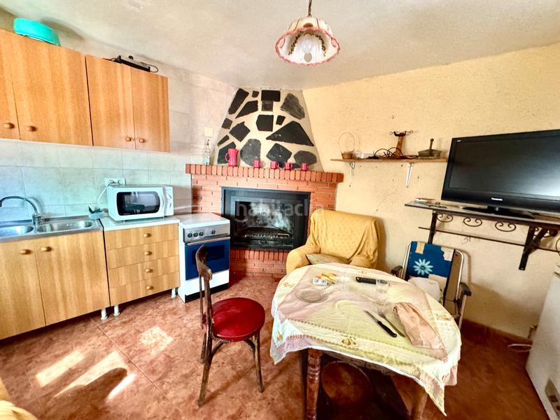 Foto 09c4ead3-cd6b-4331-a3f4-58ee1a475c54. Casa a calle real de alcútar 13 a Bérchules