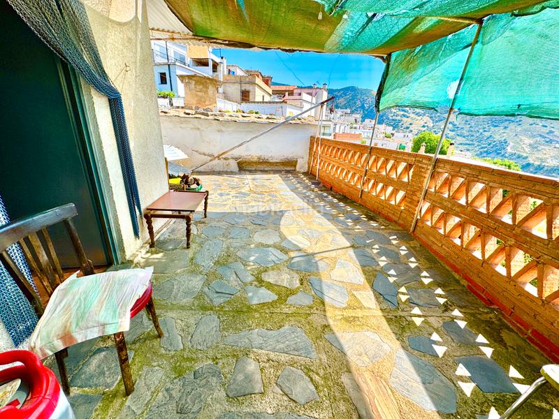 Foto ec3350c8-1067-4782-aafb-d3caf150d7ed. Casa a calle real de alcútar 13 a Bérchules