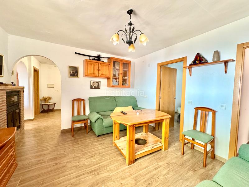 Foto a2d10e57-f2f1-4d0a-b715-fa9a88972552. Casa  sobre almacén en Murtas