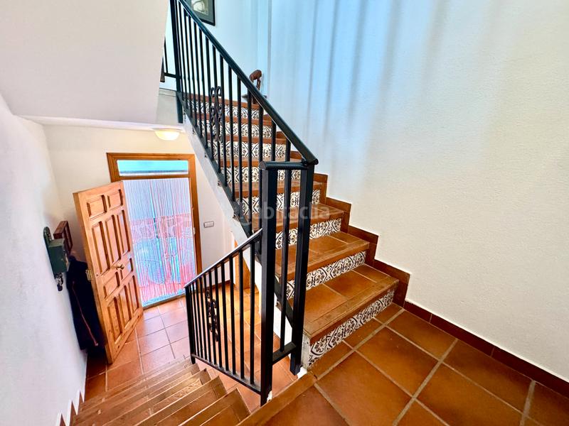 Foto 0ce98094-9556-44e9-9966-da0248b63114. Xalet amb xemeneia calefacció aparcament piscina a Bérchules