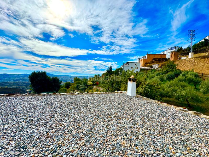 Foto 4d50465c-d498-4f25-9dd8-98319f489186. Xalet amb xemeneia calefacció aparcament piscina a Bérchules