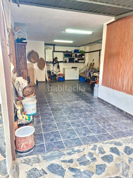 Foto 87a8b3a6-3d8f-422a-8a6c-e8af7e717dae. Xalet amb xemeneia calefacció aparcament piscina a Bérchules