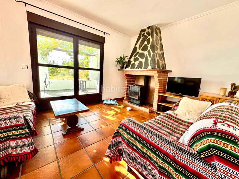 Foto c0518fc6-bdfd-413c-9eee-2250d1b05bb4. Xalet amb xemeneia calefacció aparcament piscina a Bérchules