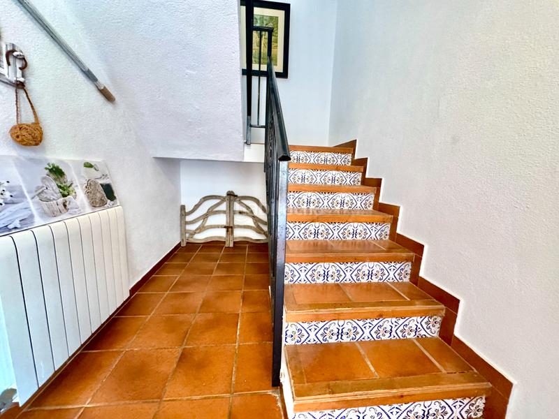 Foto ebd9874d-43d1-4d6b-bf29-998c8102b025. Xalet amb xemeneia calefacció aparcament piscina a Bérchules