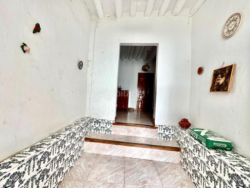 Foto 2b04669a-db87-490e-ab18-c79e809e85db. Casa amplia casa de pueblo en Válor