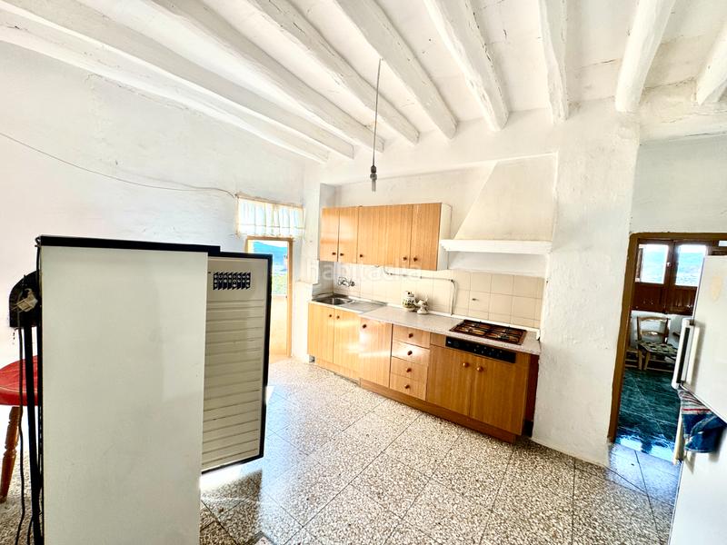 Foto 32f9e9db-7dfe-4258-b840-cfdd445d462b. Casa amplia casa de pueblo en Válor