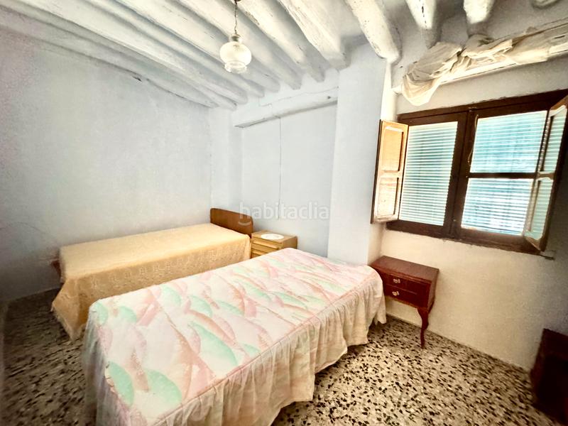 Foto 3c31acbe-8b12-408f-91d3-bbbe56fcbc6f. Casa amplia casa de pueblo en Válor